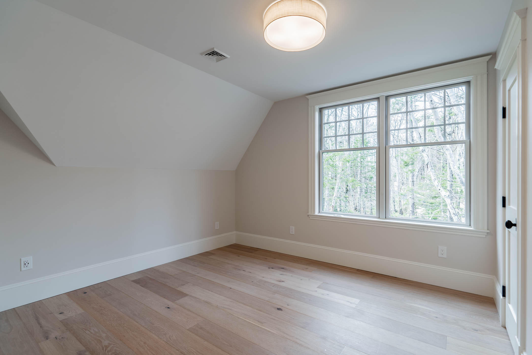 Kennebunkport, Maine, 04046, United States, 5 Bedrooms Bedrooms, ,7 BathroomsBathrooms,Residential,Active,1971002