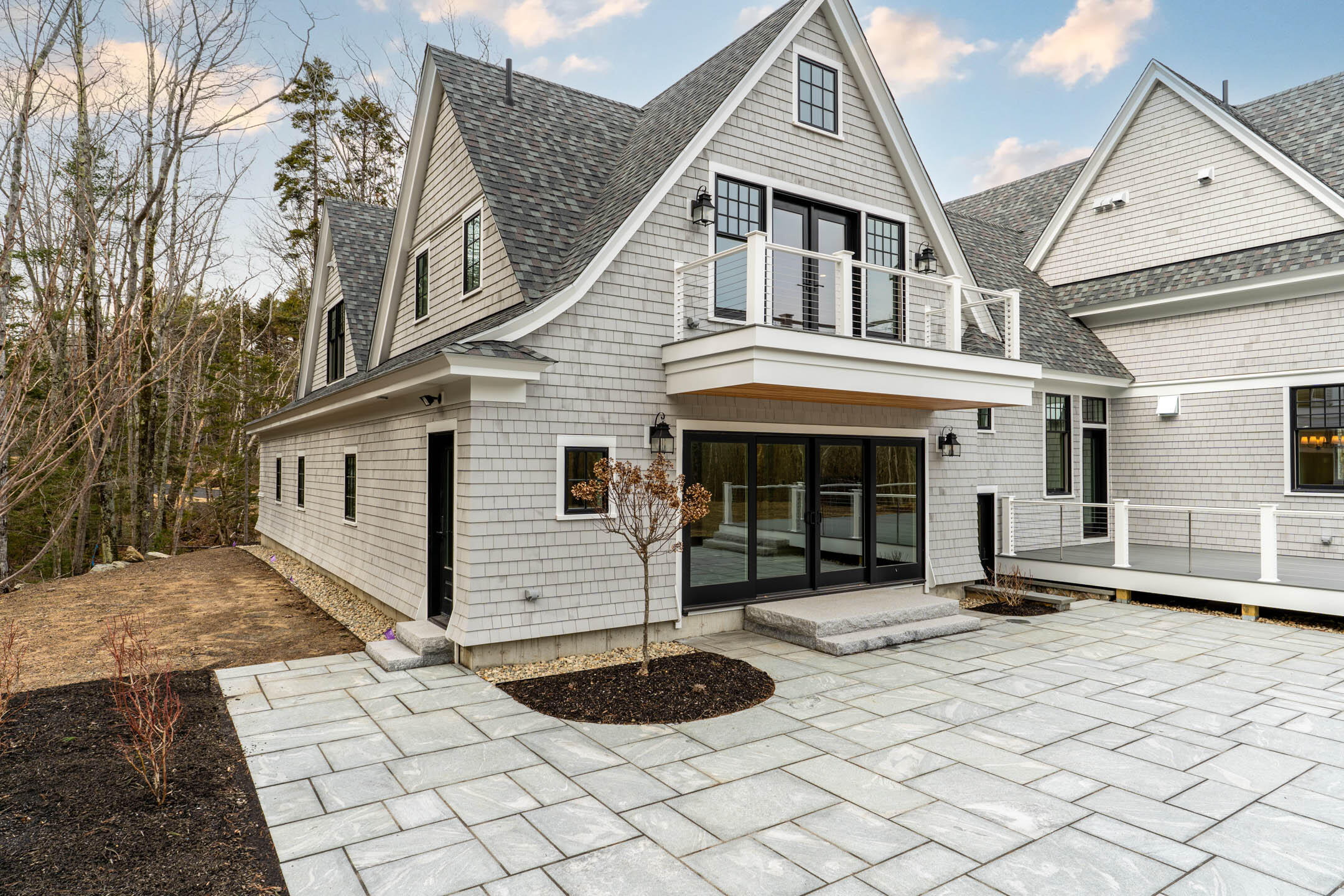 Kennebunkport, Maine, 04046, United States, 5 Bedrooms Bedrooms, ,7 BathroomsBathrooms,Residential,Active,1971002