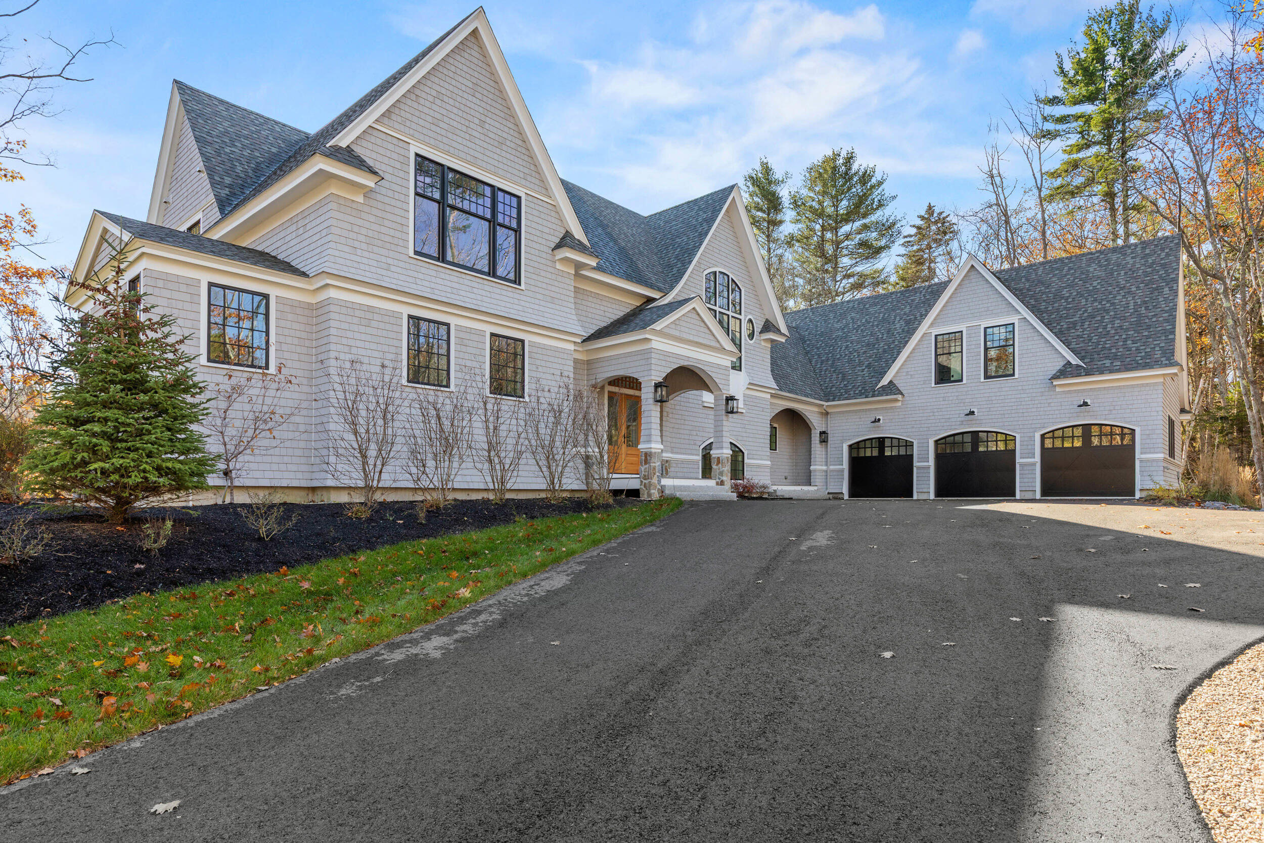 51 Woodland Drive