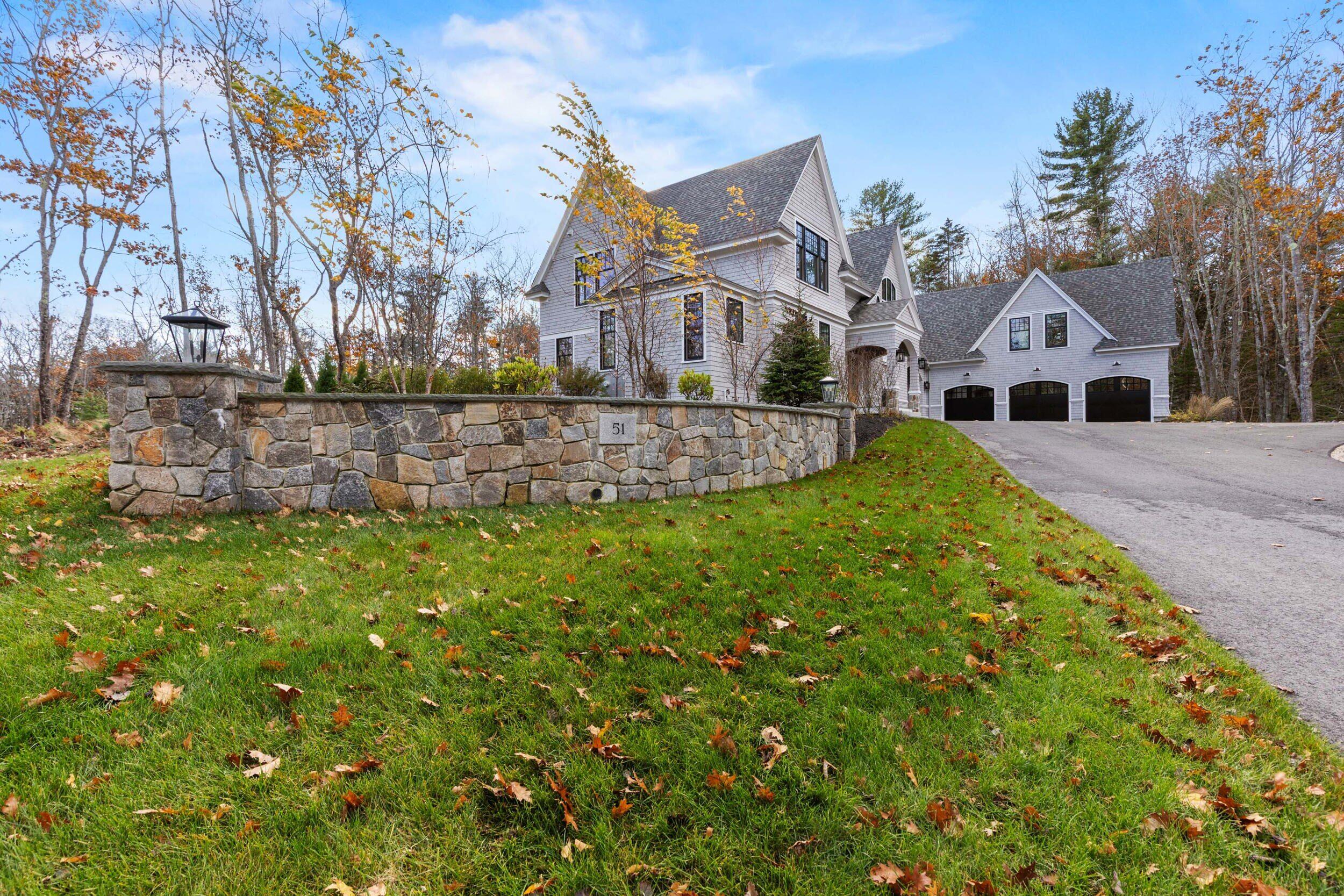 51 Woodland Drive