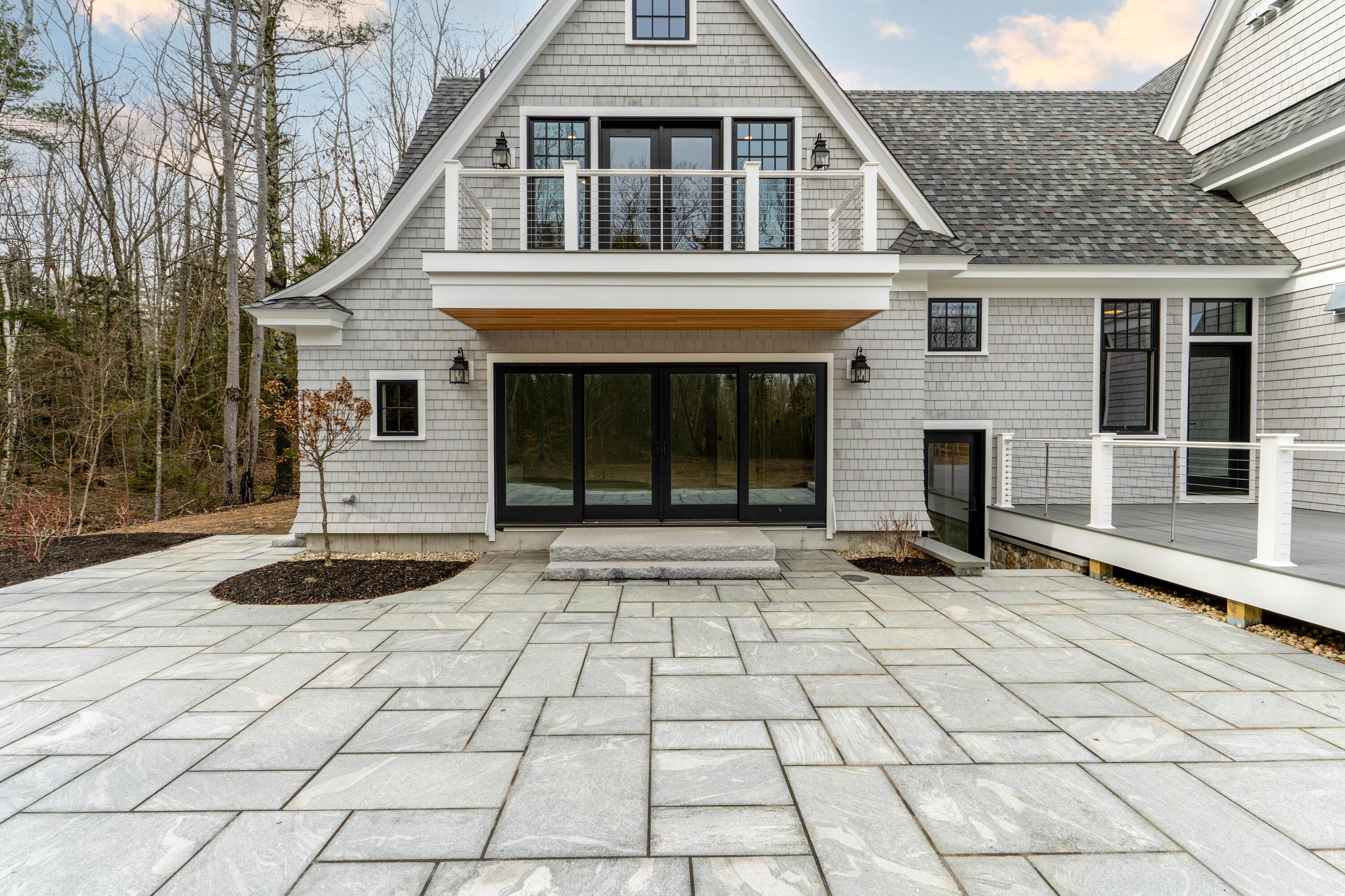 Kennebunkport, Maine, 04046, United States, 5 Bedrooms Bedrooms, ,7 BathroomsBathrooms,Residential,Active,1971002