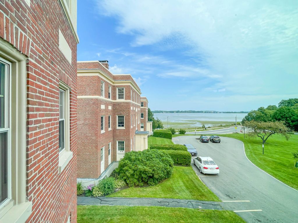 Photo of 5 Ricker Park #D2, Portland, ME 04101 (MLS # 1654289)