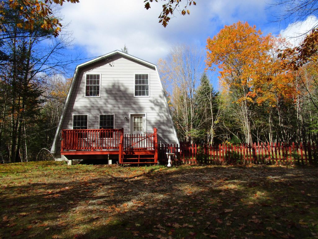 Photo of 11 Webber Farm Road, Paris, ME 04281 (MLS # 1644557)