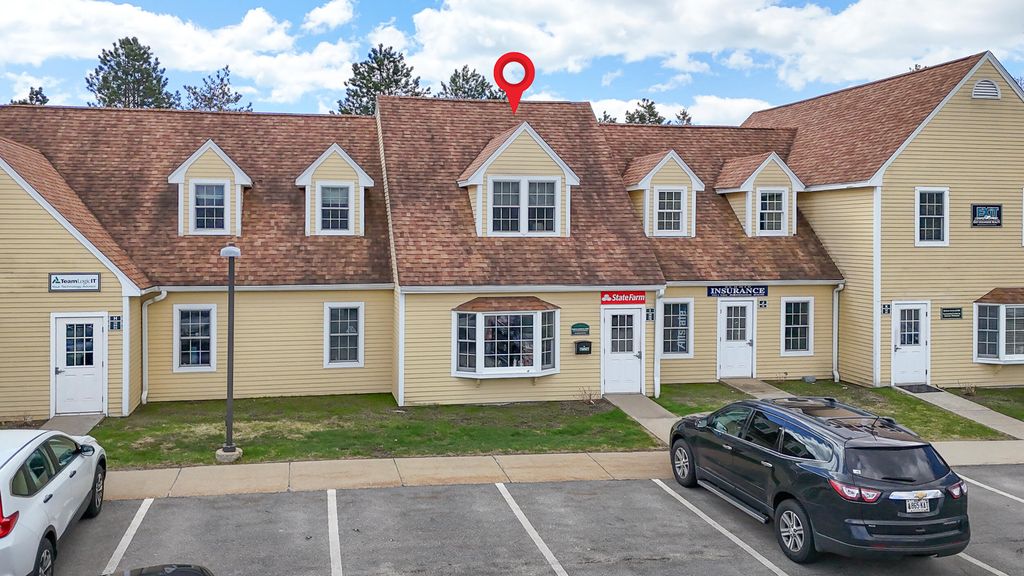 Photo of 433 US Route 1 #215, York, ME 03909 (MLS # 1659713)