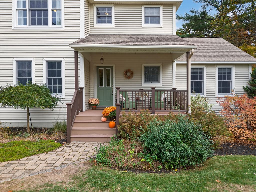 Photo of 5 Hidden Valley Drive, Lewiston, ME 04240 (MLS # 1641547)
