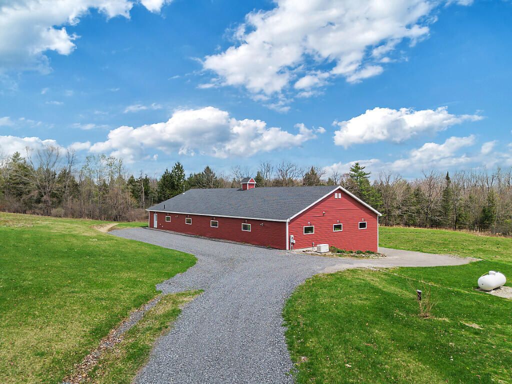 Photo of 602 Hussey Hill Road, Vassalboro, ME 04989 (MLS # 1662215)