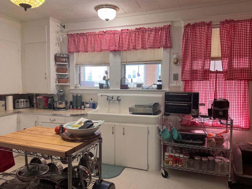 Photo of 1 Kelsey Street, Waterville, ME 04901 (MLS # 1649684)