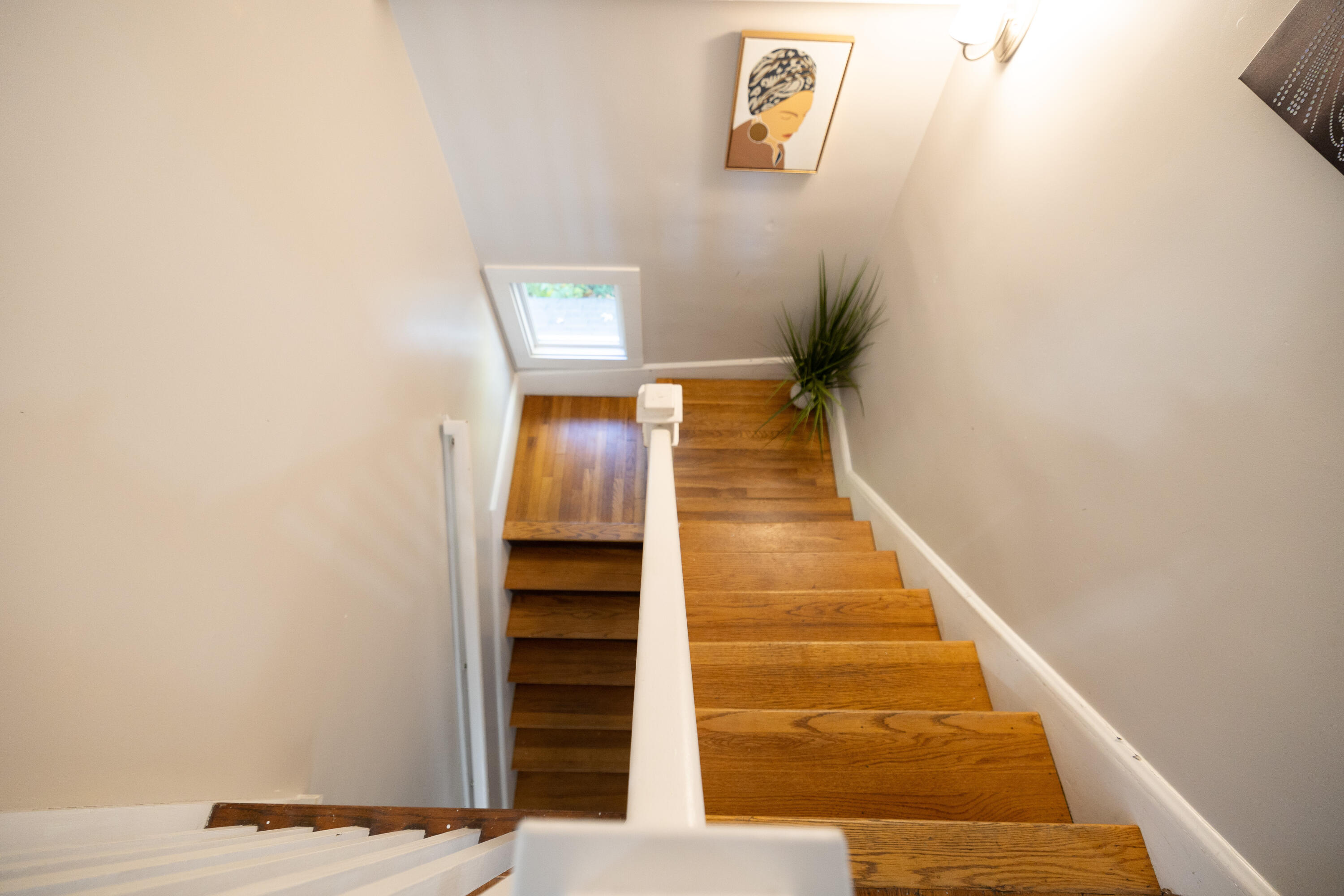 Lewiston, Maine 04240, United States, 4 Bedrooms Bedrooms, ,2 BathroomsBathrooms,Residential,Active,35655