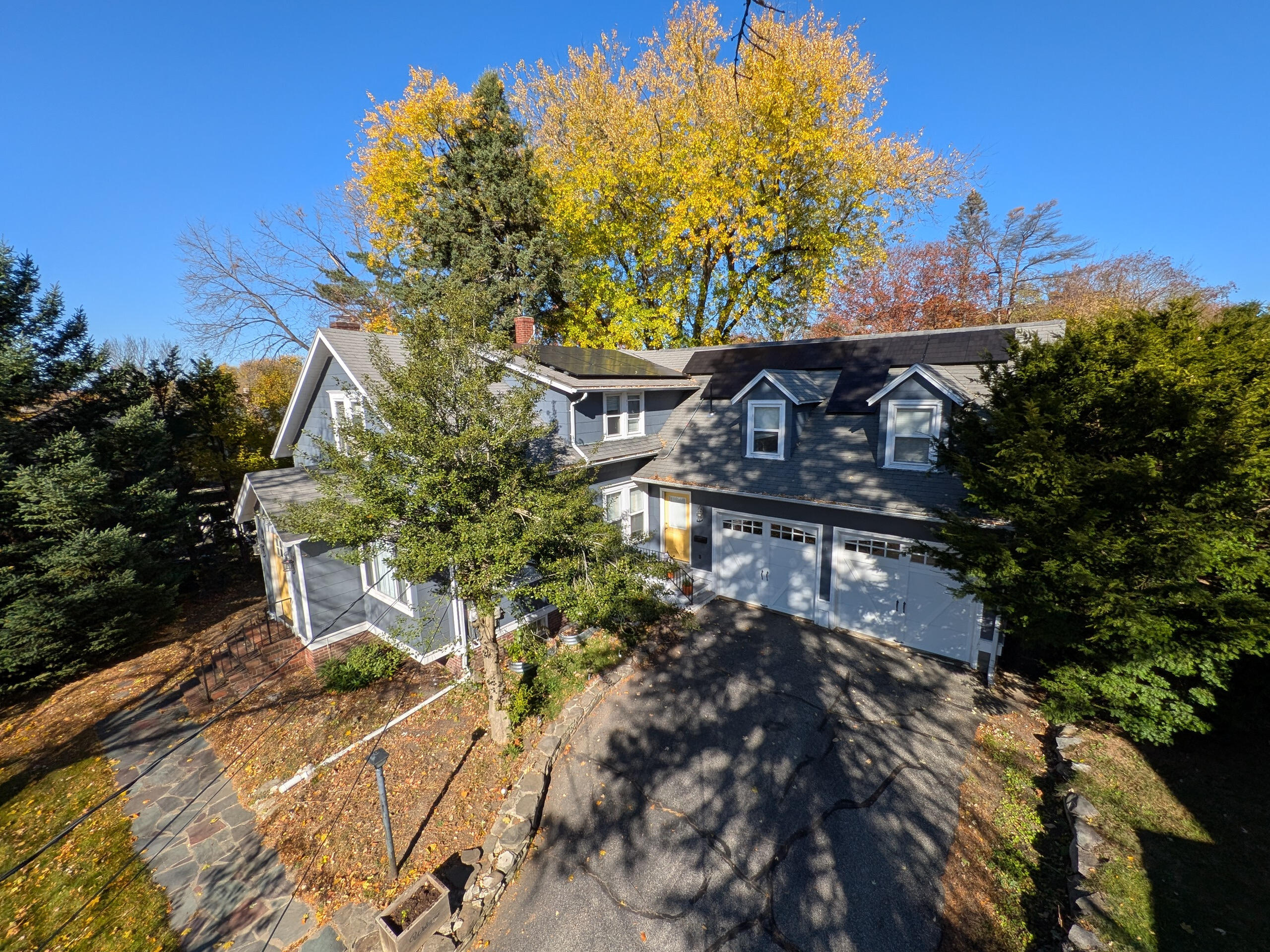 Lewiston, Maine 04240, United States, 4 Bedrooms Bedrooms, ,2 BathroomsBathrooms,Residential,Active,35655