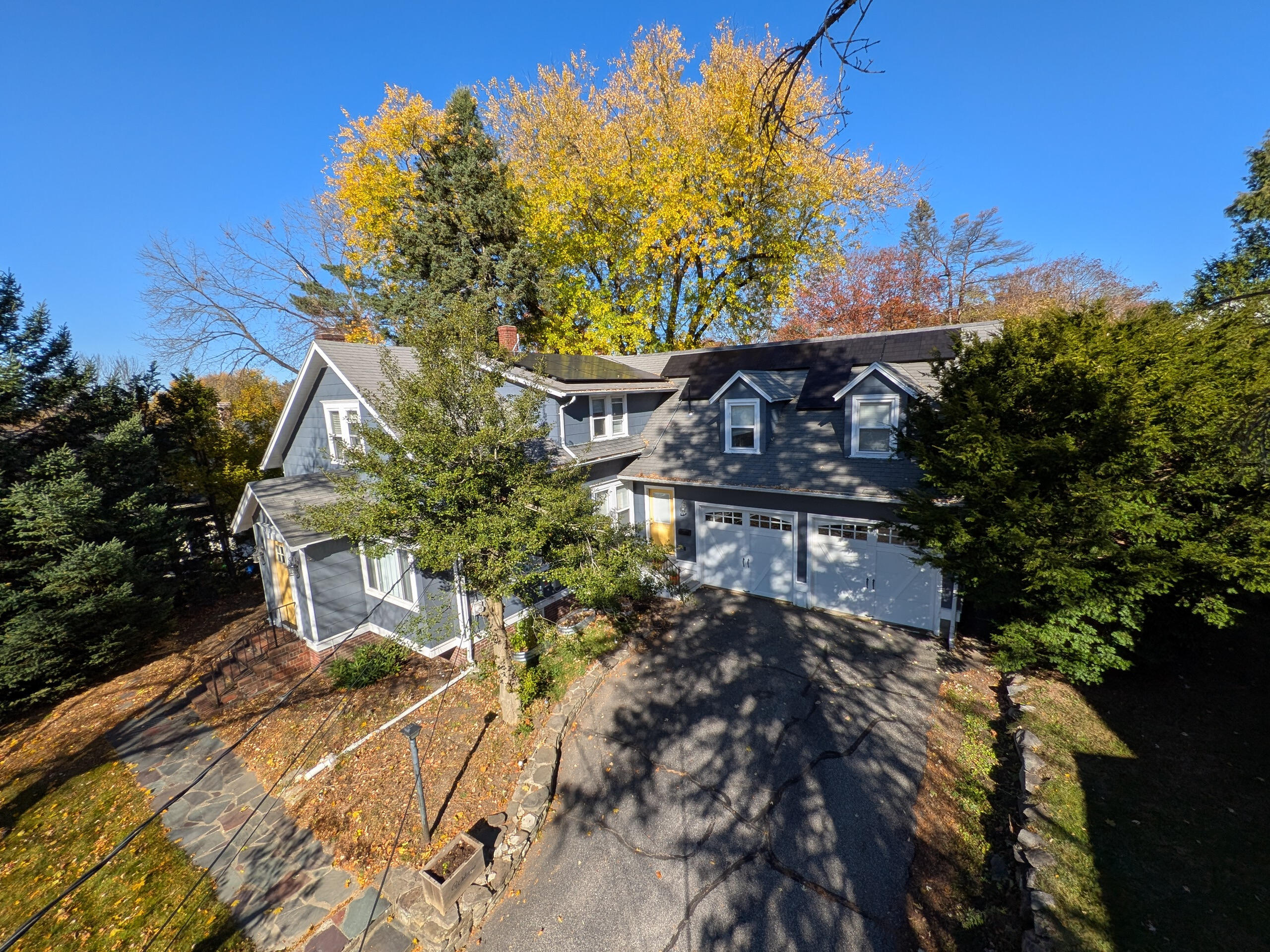 Lewiston, Maine 04240, United States, 4 Bedrooms Bedrooms, ,2 BathroomsBathrooms,Residential,Active,35655