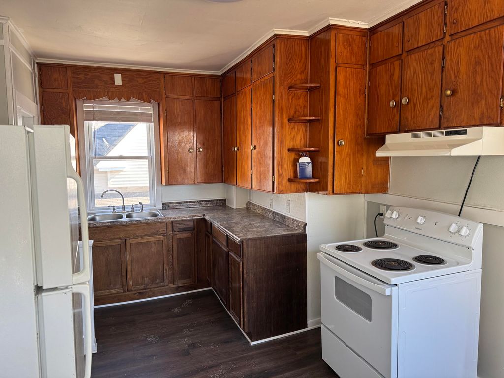 Photo of 12-14 College Street, Lewiston, ME 04240 (MLS # 1655365)