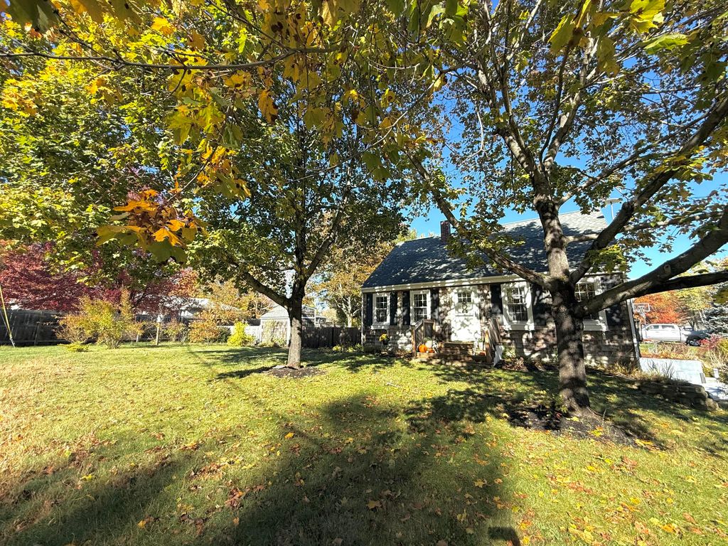 Photo of 16 Brookhaven Drive, Windham, ME 04062 (MLS # 1641437)