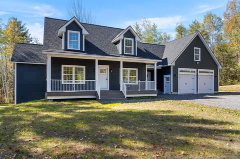 Photo of 26 Peggy Lane, Manchester, ME 04351 (MLS # 1640834)
