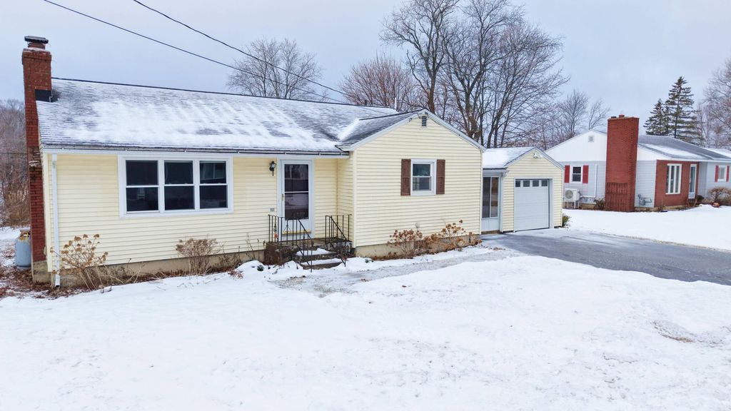 Photo of 13 Westbrook Terrace, Hampden, ME 04444 (MLS # 1649195)