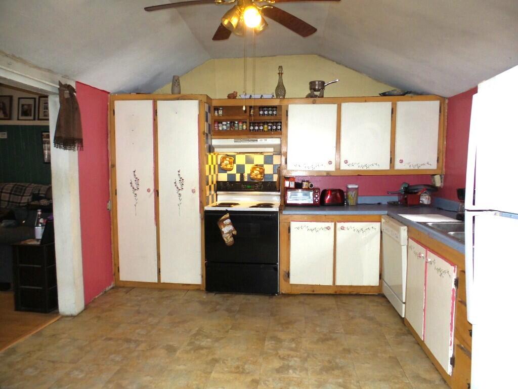 203 Bigelow Hill Road