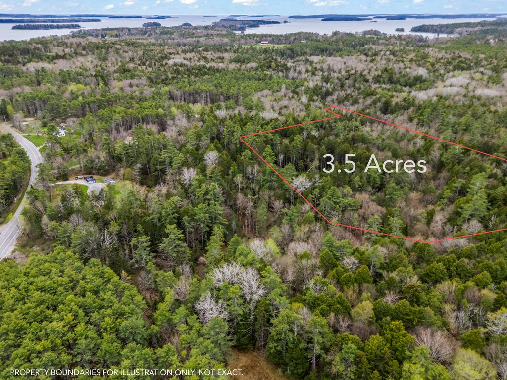 Photo of 108B Flying Point Road, Freeport, ME 04032 (MLS # 1662418)