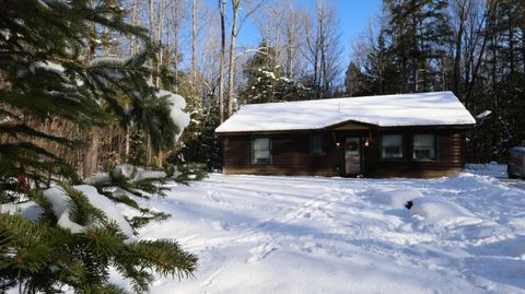 Photo of 49 Ladd Road, Rome, ME 04963 (MLS # 1647372)