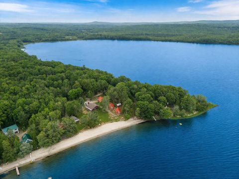 Photo of 8 Sand Beach Lane, Burnham, ME 04922 (MLS # 1662978)