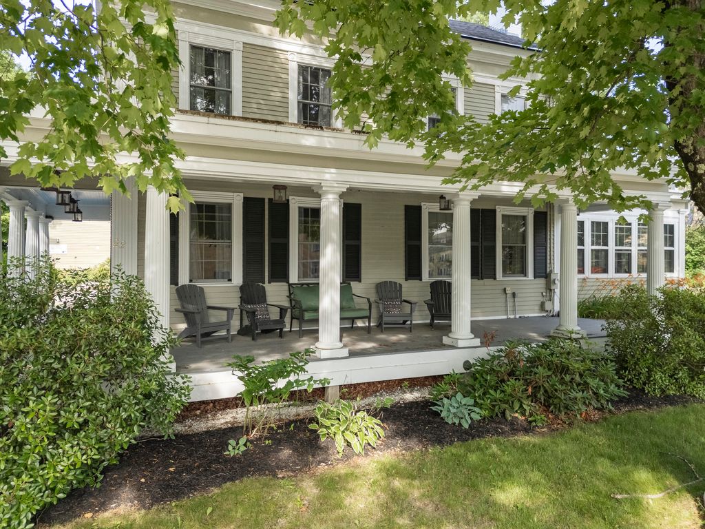 Photo of 22 Broad Street, Bethel, ME 04217 (MLS # 1640906)