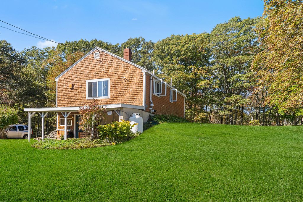 Photo of 9 Bearces Hill Road, Bristol, ME 04539 (MLS # 1657249)