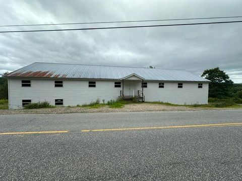 Photo of 168 Highland Terrace, Mexico, ME 04257 (MLS # 1598811)