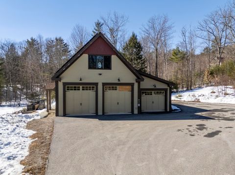 Photo of 8 Ellingwood Mountain Road, Bethel, ME 04217 (MLS # 1654020)