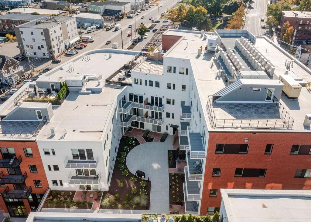 Photo of 387 Commercial Street #322, Portland, ME 04101 (MLS # 1656243)