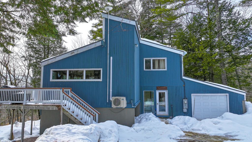 Photo of 7 Top Hill Road, Bridgton, ME 04009 (MLS # 1653931)