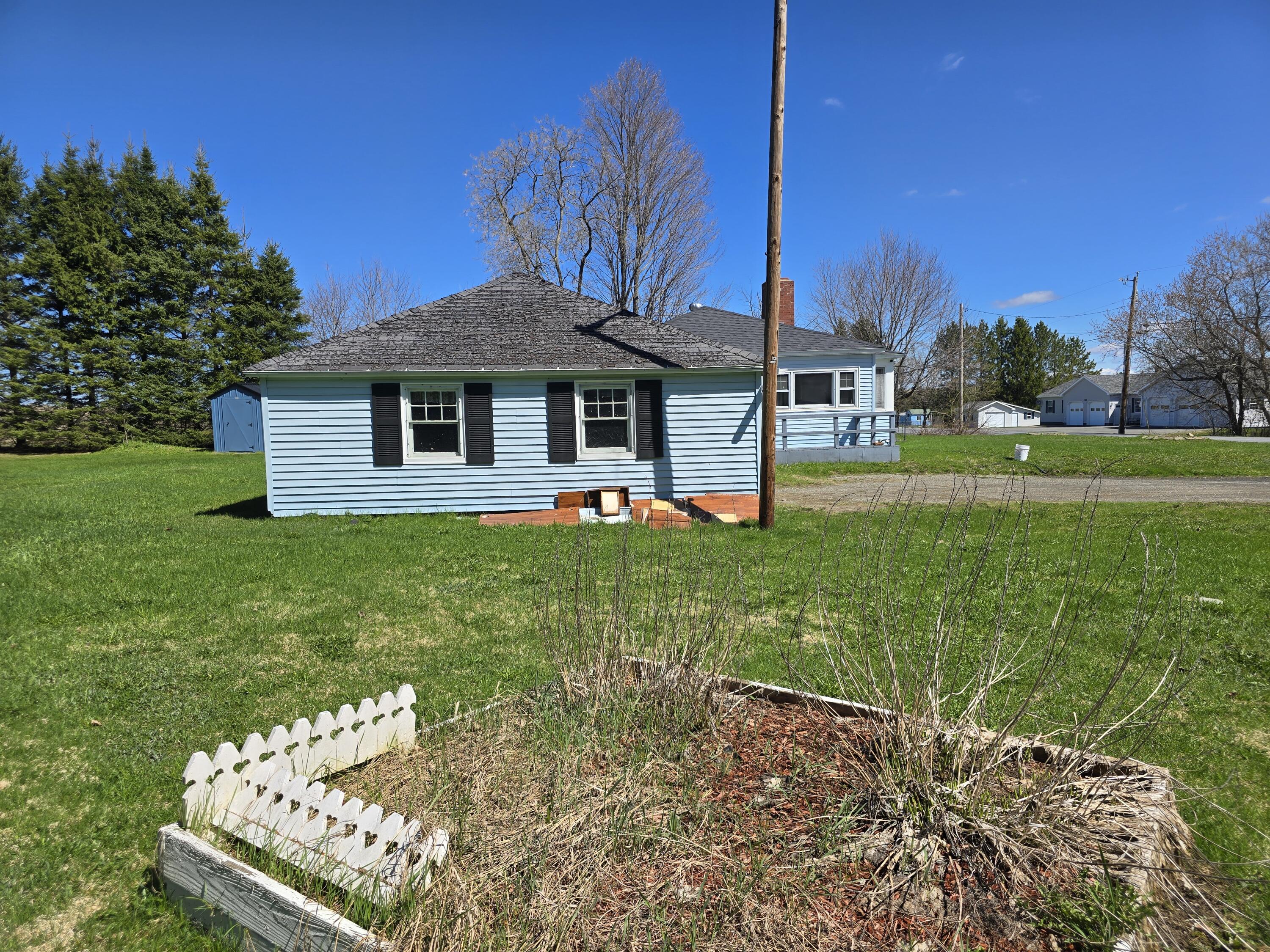 242 Lombard Road