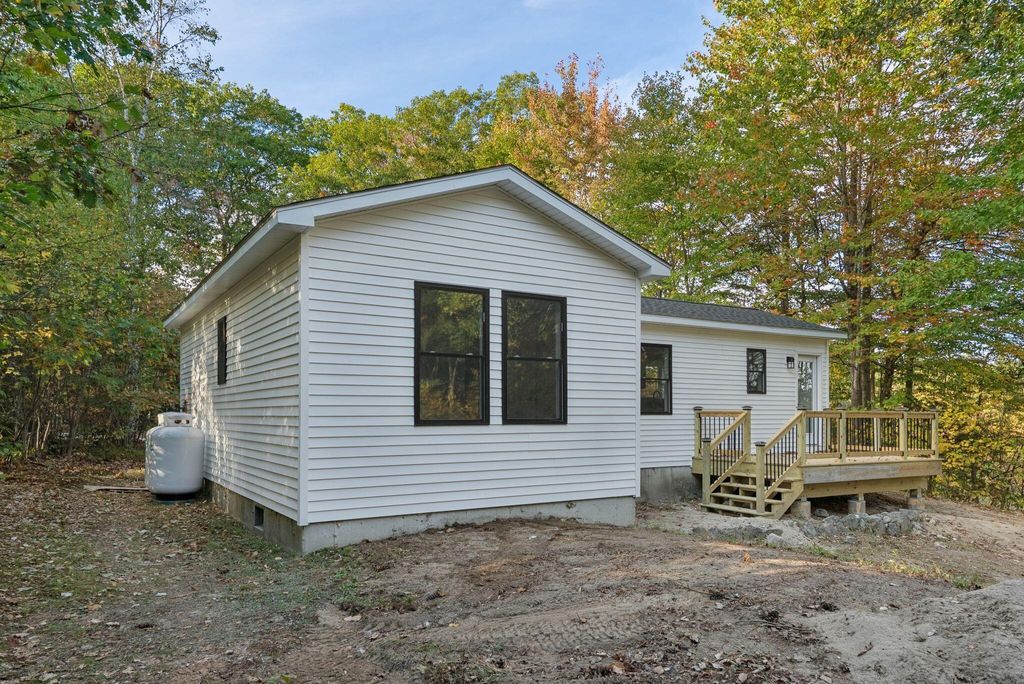 Photo of 19 Estate Road, Naples, ME 04055 (MLS # 1640277)