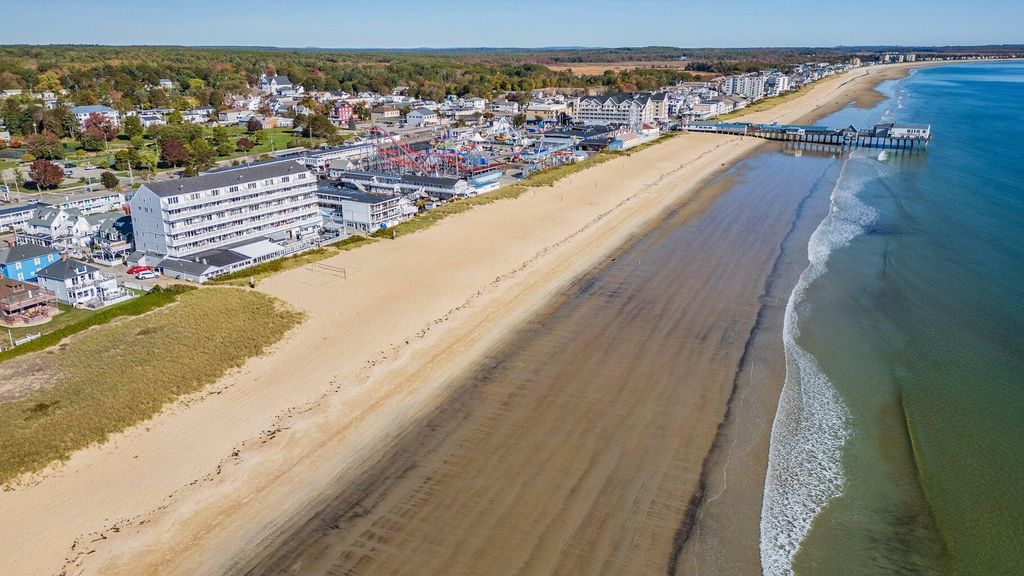 Photo of 39 W Grand Avenue #41, Old Orchard Beach, ME 04064 (MLS # 1659041)