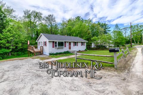 Photo of 218 Middlesex Road, Topsham, ME 04086 (MLS # 1663359)