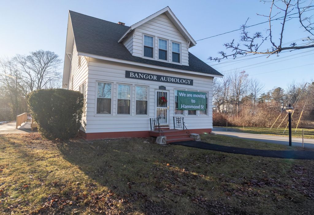 Photo of 546 Broadway, Bangor, ME 04401 (MLS # 1647287)