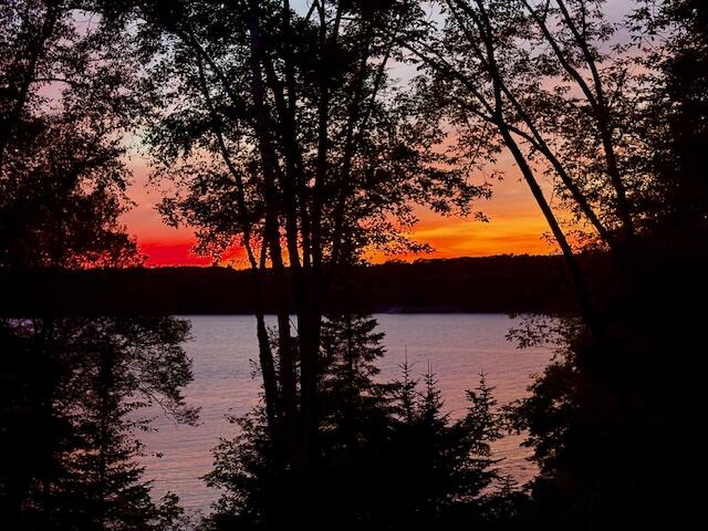 33 Rockinghorse Lane