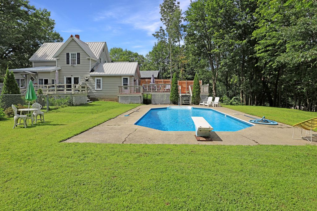 Photo of 9 Riverside Drive, Rumford, ME 04276 (MLS # 1569208)