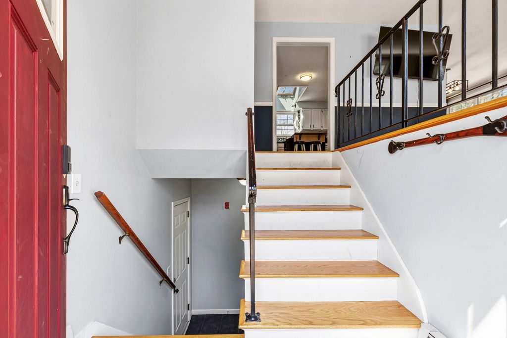 Photo of 2 Birchcroff Lane, Saco, ME 04072 (MLS # 1658091)