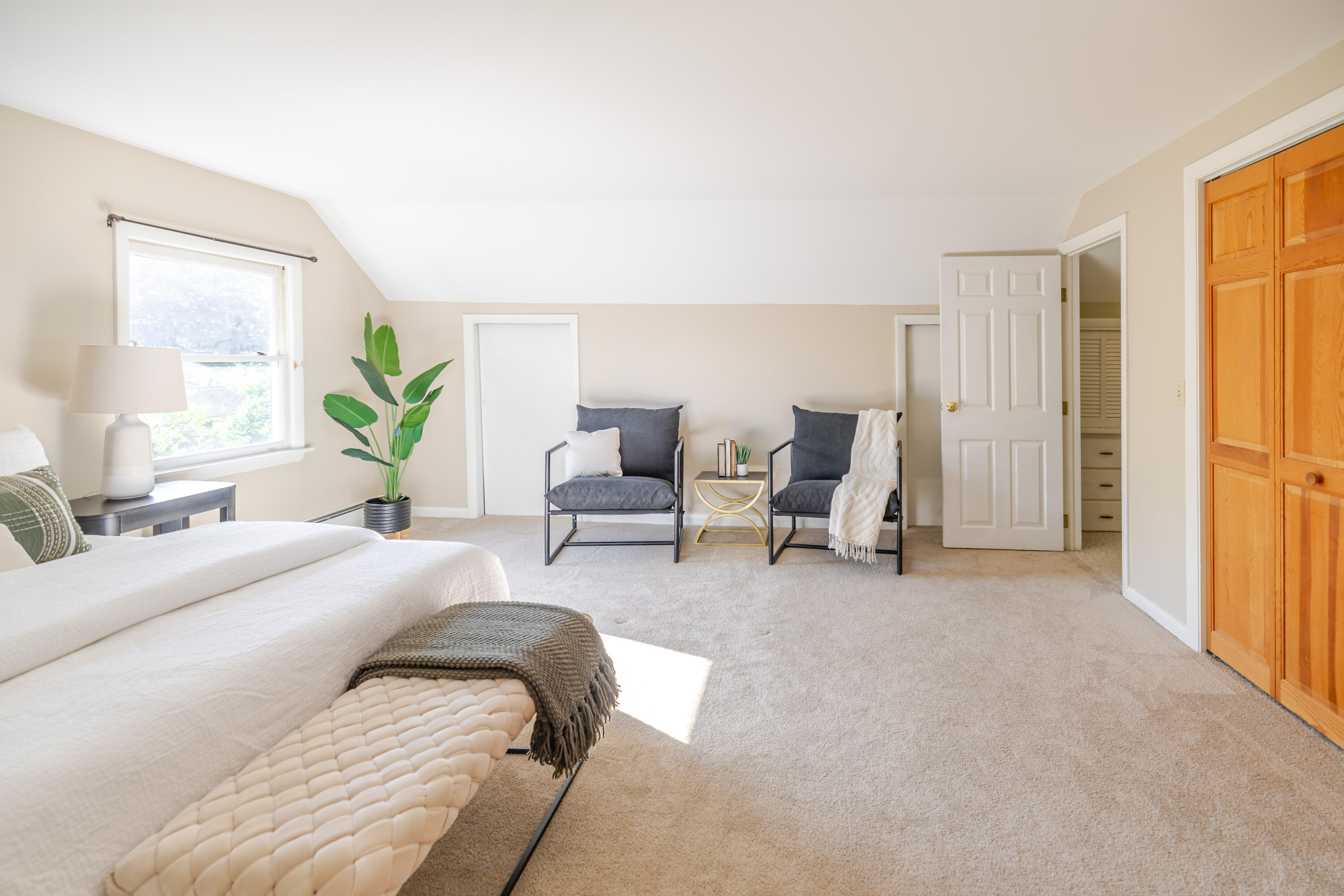 Westbrook, Maine 04092, United States, 3 Bedrooms Bedrooms, ,2 BathroomsBathrooms,Residential,Active,195087