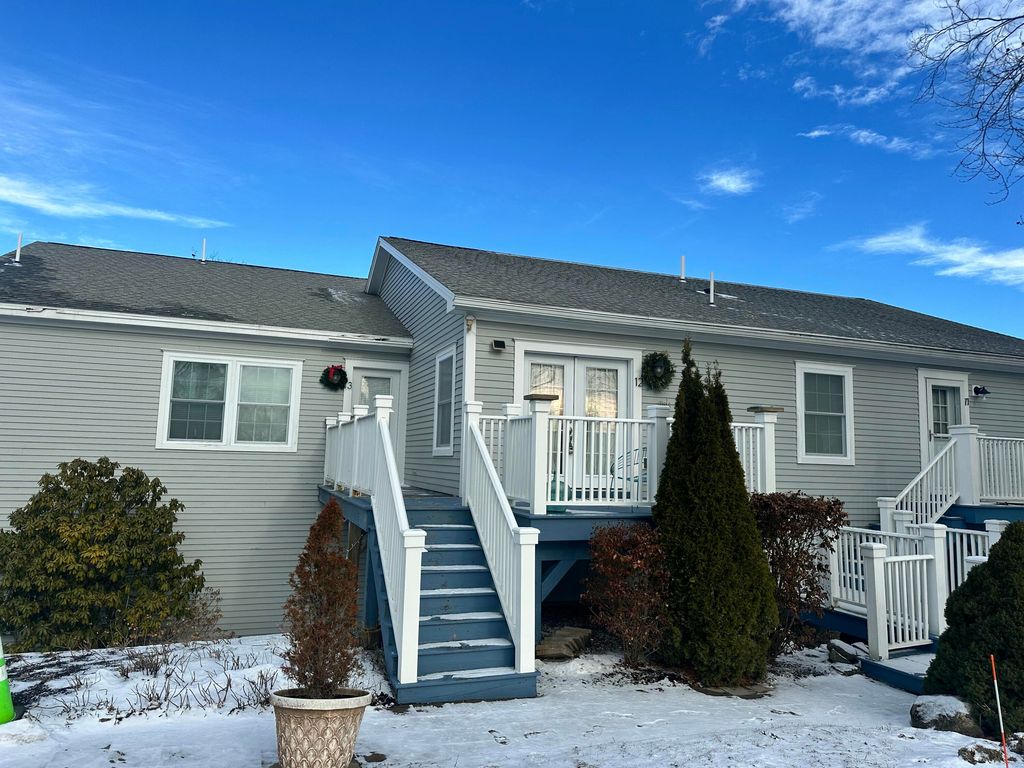 Photo of 12 Hilltop Drive #12, Rockport, ME 04856 (MLS # 1649110)