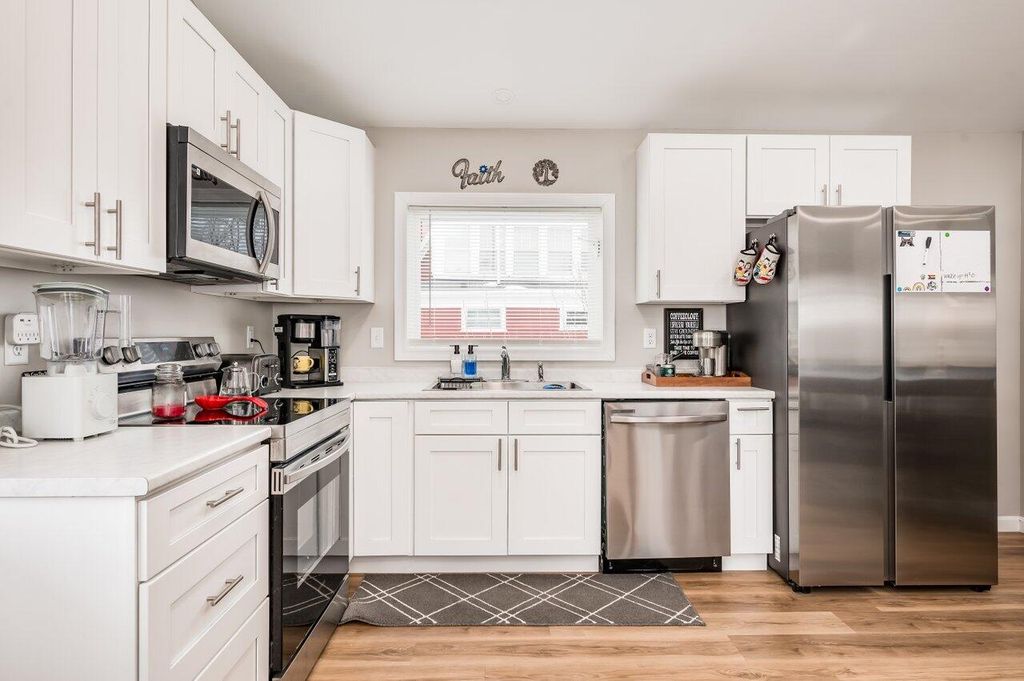 Photo of 598 Main Street, Sanford, ME 04083 (MLS # 1652100)