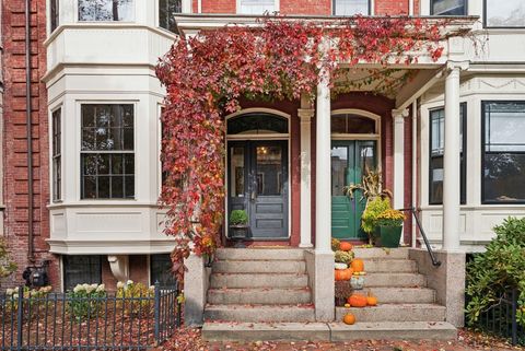 Photo of 93 Pine Street, Portland, ME 04102 (MLS # 1641205)