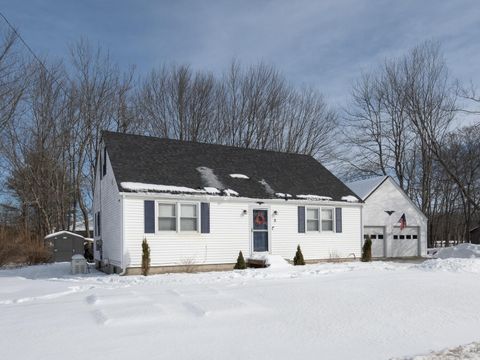 Photo of 5 McDonald Avenue, Ellsworth, ME 04605 (MLS # 1651835)