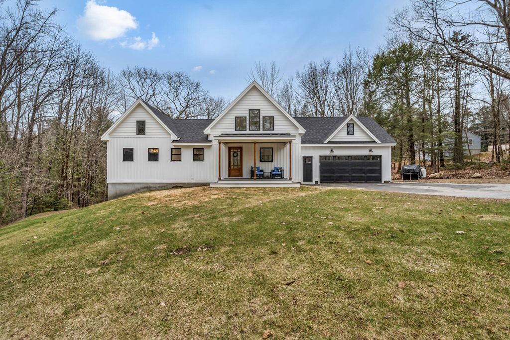 Photo of 118 Baker Road, Freeport, ME 04032 (MLS # 1658043)