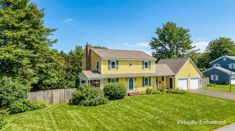 Photo of 17 Glen Avenue, Waterville, ME 04901 (MLS # 1655976)