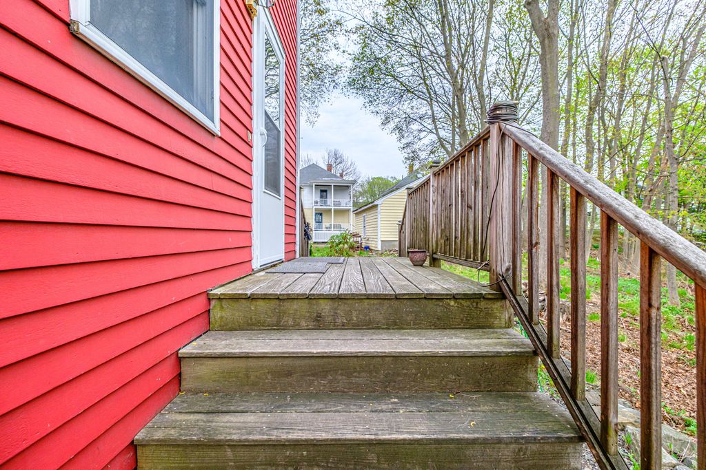 Photo of 17 Belfield Street, Portland, ME 04103 (MLS # 1661933)