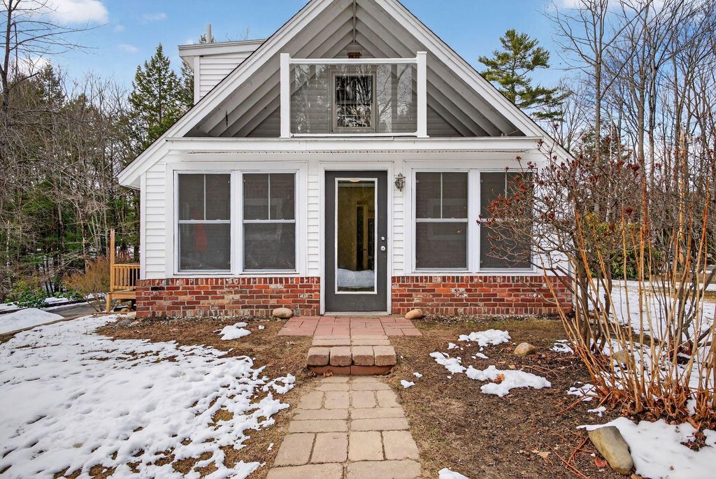 Photo of 24 Solomon Drive, Gorham, ME 04038 (MLS # 1655402)