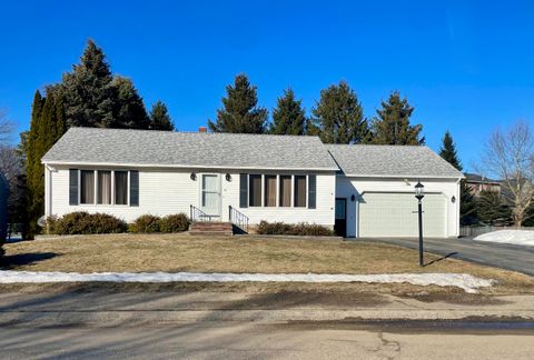 Photo of 10 Elderberry Drive, South Portland, ME 04106 (MLS # 1653930)