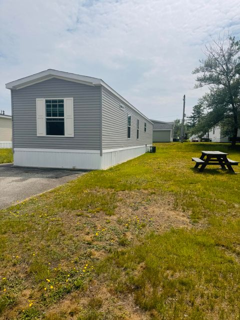 Photo of 53 Larry Lane, Brunswick, ME 04011 (MLS # 1647397)