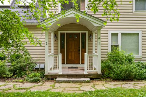 Photo of 5 Hillside Place #2, Boothbay, ME 04537 (MLS # 1652019)