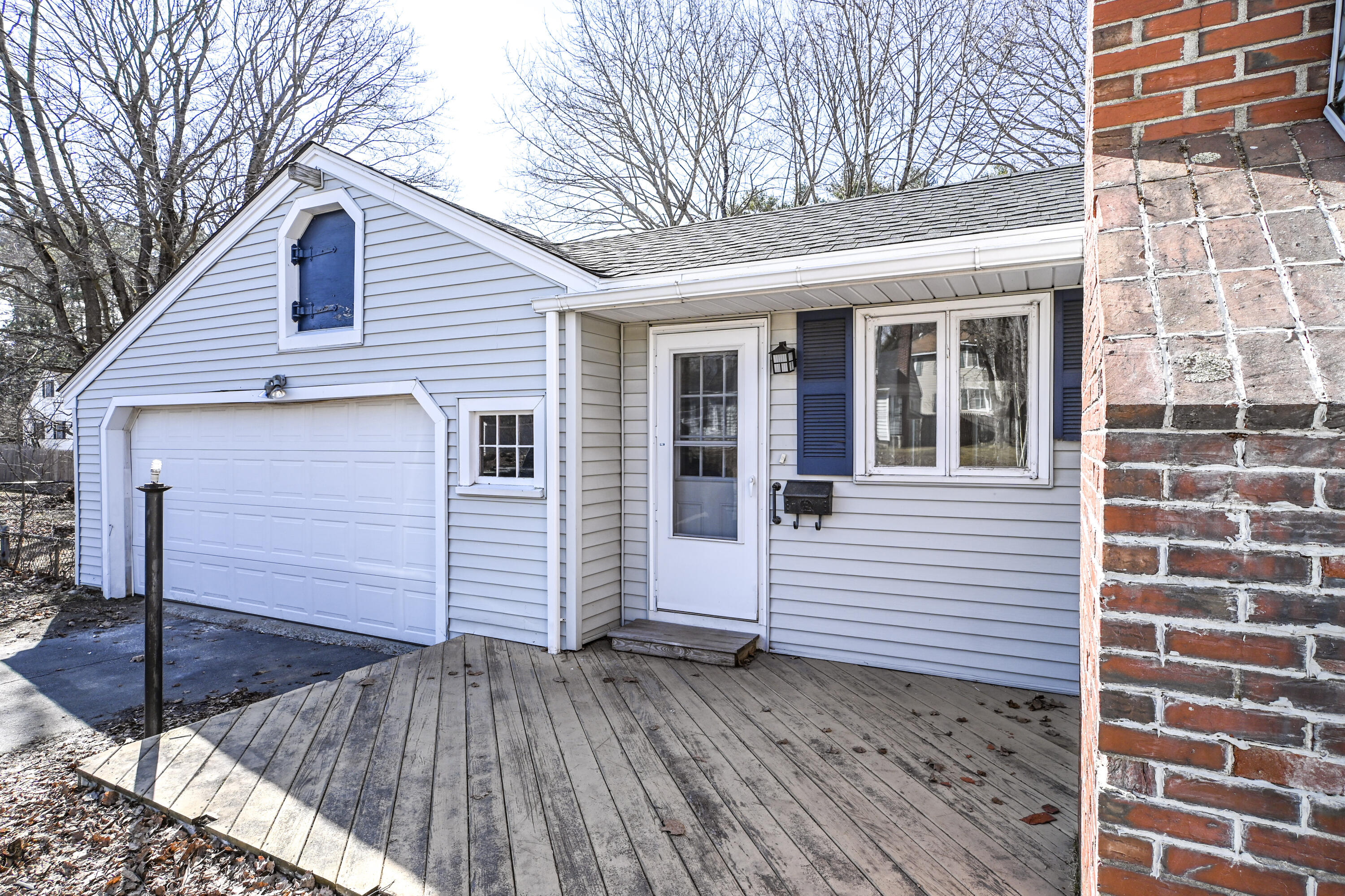 20 Tucker Avenue