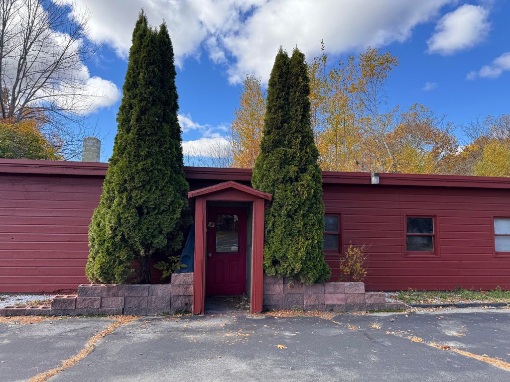 Photo of 1005 Augusta Road, Belgrade, ME 04917 (MLS # 1653018)